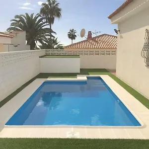 https://villa-83.tenerifehoteles.net